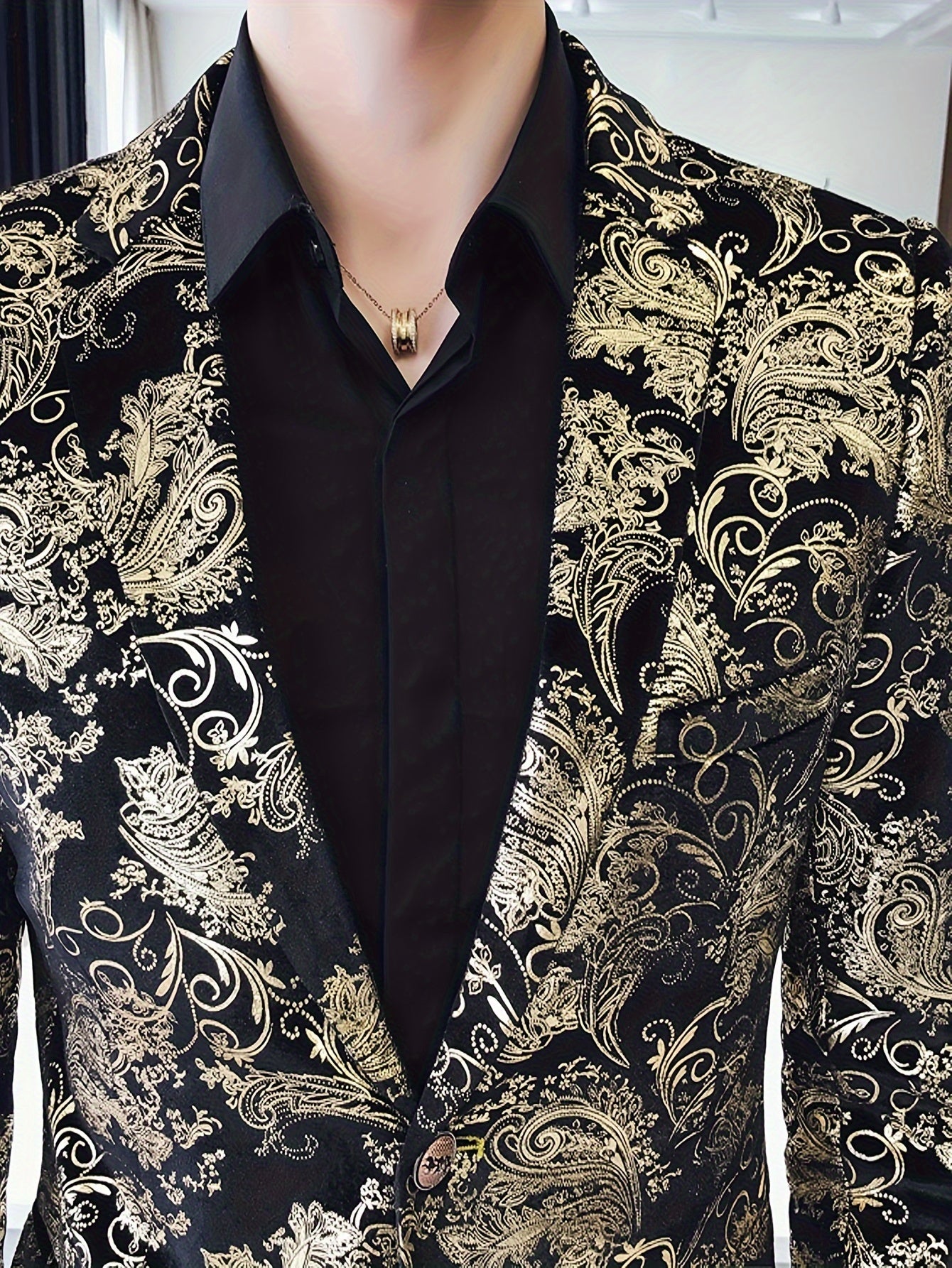 Men’s Floral Embroidered Blazer