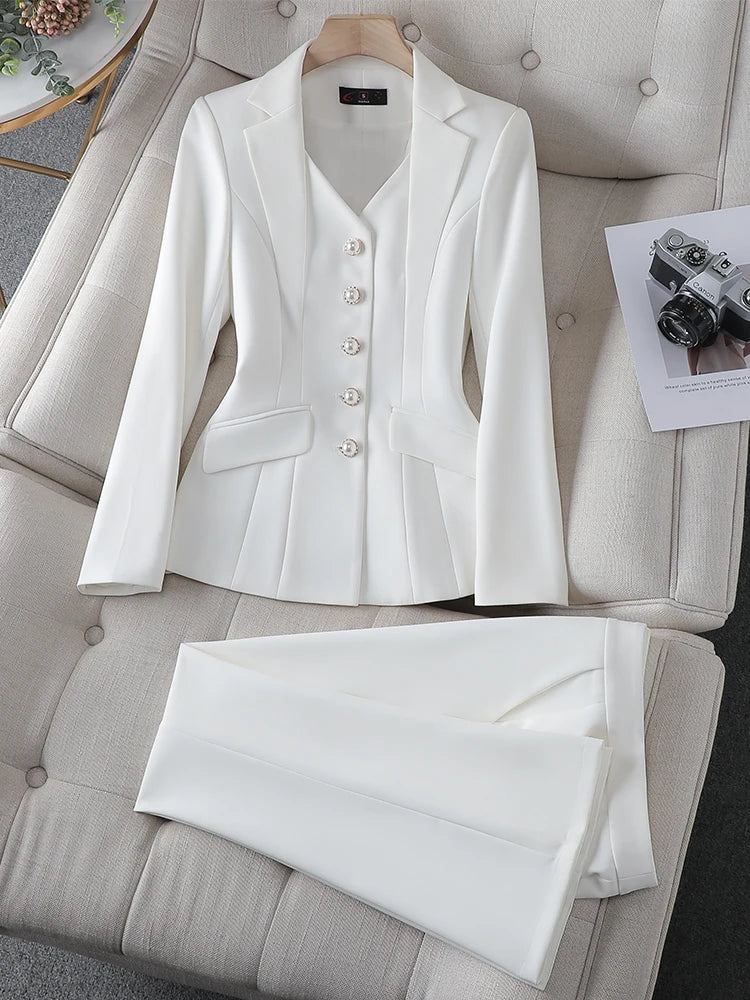 Women’s 2-Piece Blazer Suit
